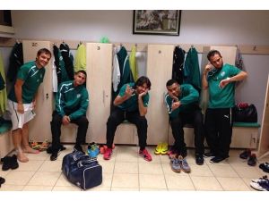 Timsahlar sabahın 4'ünde antrenman yaptı