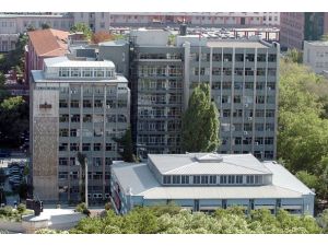 Görevde yükselmek isteyene "demokrasi" sorusu