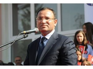 Bozdağ Yeni Pazar'da okul açtı