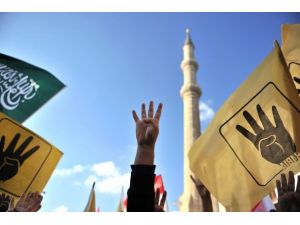 Fatih'te "Mısır Halkına Destek" eylemi