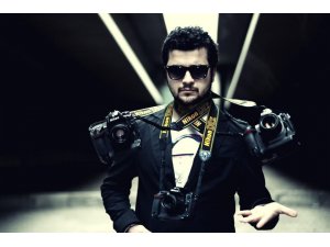 Aykut Taştepe’nin   ‘’ Sanat Yılı Parlıyor ‘’