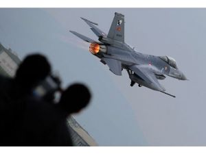 Sınırda hava muharebe devriye görevi devam ediyor