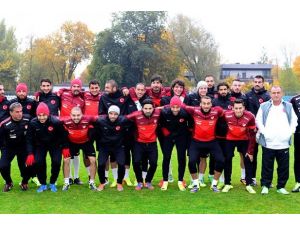 Türkiye galibiyete şartlandı