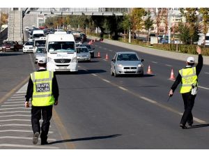 Bayram trafiğine havadan ve karadan denetim