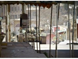 "Esed güçleri 100 kişiyi idam etti"