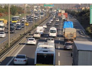 Bayramda yollarda bu saatlere dikkat