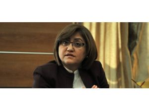 Artık kılıf kıyafet üzerindeki hiçbir ayrımcılığı kabul etmiyoruz