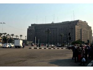 Tahrir'de bayram namazı çağrısı