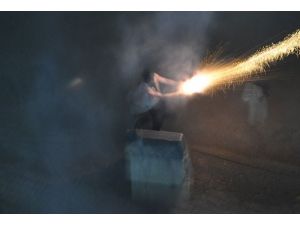 Diyarbakır AK Parti İl Başkanlığına molotoflu saldırı