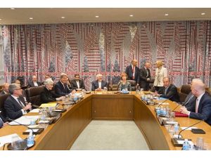 İran'la nükleer müzakereler başladı