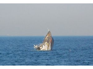Güney Kore açıklarında gemi battı