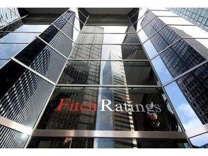 Fitch ABD'nin "AAA" olan notunu negatif izlemeye aldı