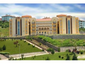 TOKİ kamu binalarını yeniden inşa ediyor