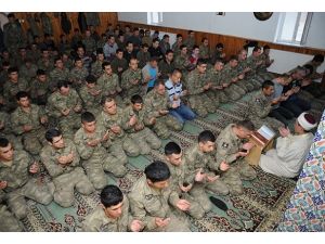 "Hudut kartalları"nın bayram sevinci