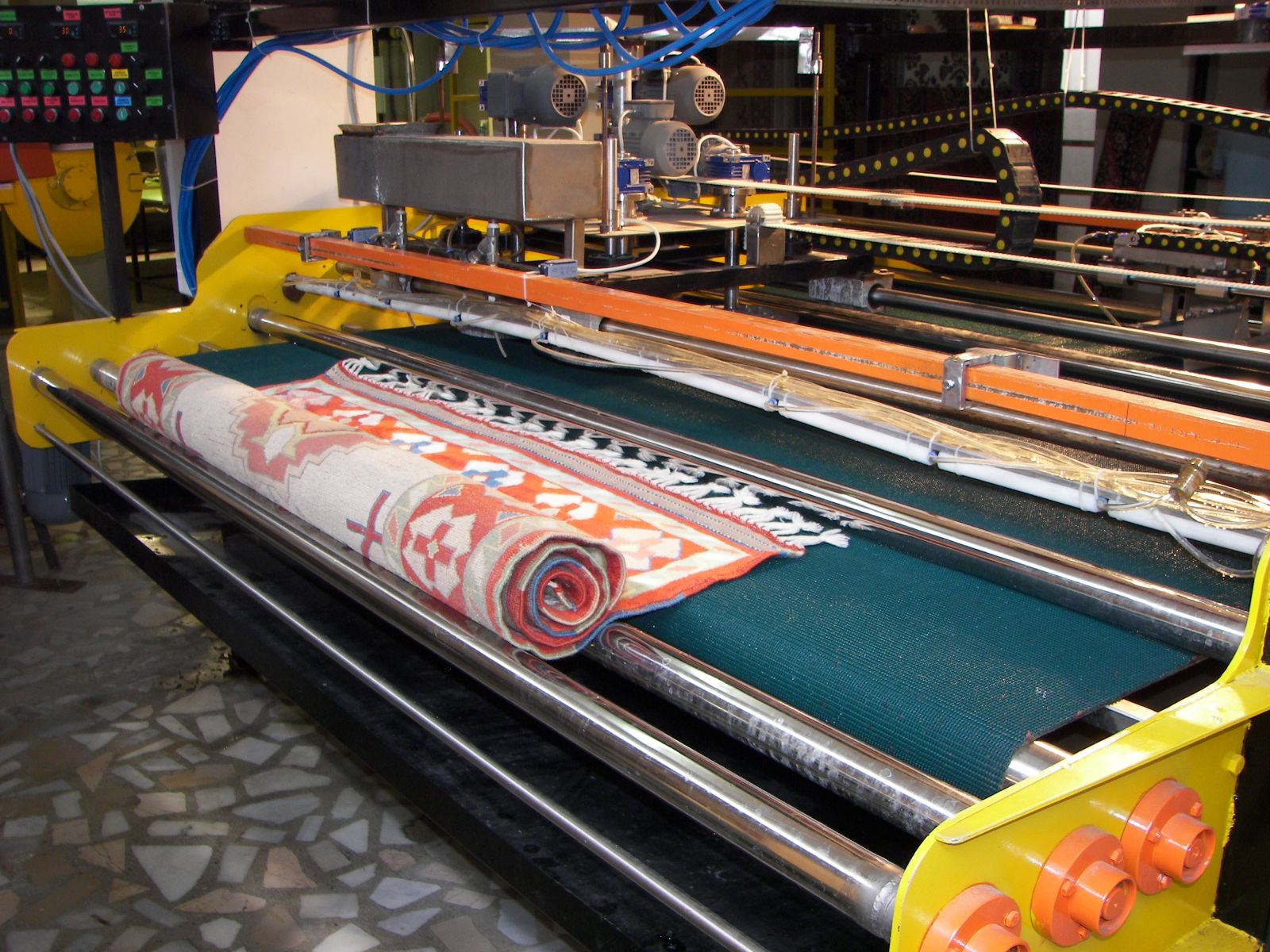 Halı Yıkama Teknoloji