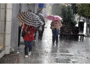 Marmara için "gök gürültülü sağanak" uyarısı