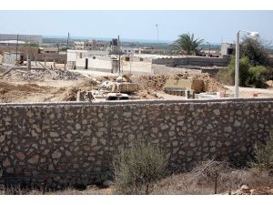 İsrail buldozerleri Gazze'ye girdi