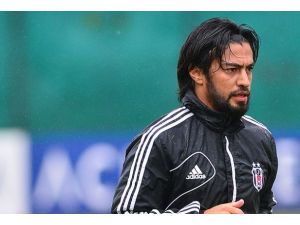 Beşiktaş'ta iki oyuncu süresiz kadro dışı bırakıldı