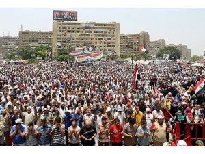 Mısır'da gösteri kanunu tasarısı reddedildi