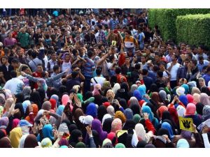 Ezher öğrencilerinden 2 milyon imza