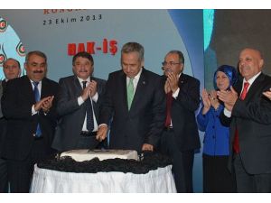 Hak-İş'in 38. kuruluş yıl dönümü kutlandı