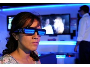 Üç boyutlu gözlükler tarih oluyor