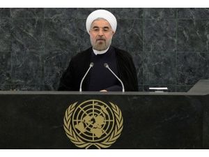 Ruhani, değişim yönündeki beklentileri yükseltti