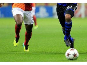 En çok futbolcular koşuyor