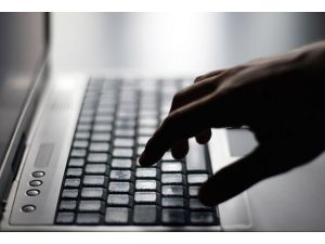 Gazeteci meslektaşlarına kriptoyla ulaşmış