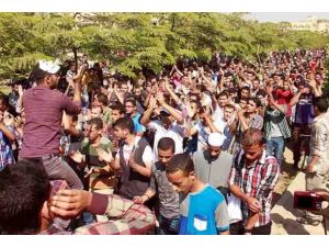 Öğrencilerin darbe yönetimine öfkesi dinmiyor