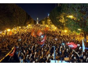 Tunus'ta ulusal diyalog görüşmeleri yeniden başladı