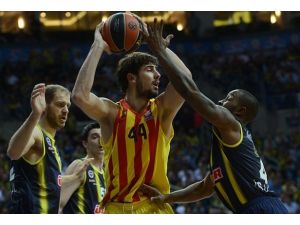 Fenerbahçe Ülker Barcelona'yı yendi