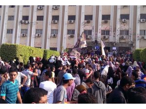 Ezher'de öğrencilere gazlı müdahale