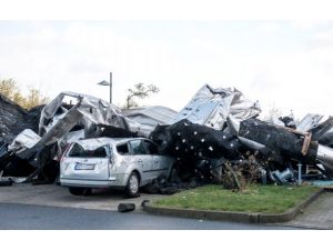 Almanya'daki fırtınada 2 Türk hayatını kaybetti