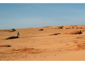Umuda yolculuk çölde son buldu