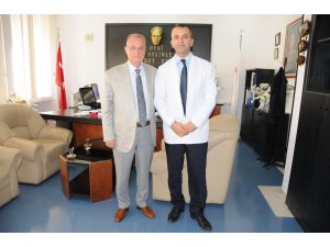 Başkan Ünlü Yeni Atanan Devlet Hastanesi Başhekimini Ziyaret Etti