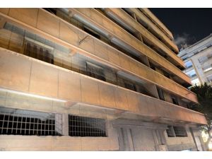 Mısırlı gençler "perili köşk" tabusunu yıkmaya çalışıyor