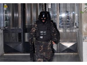 İstanbul'da bazı adreslere operasyon
