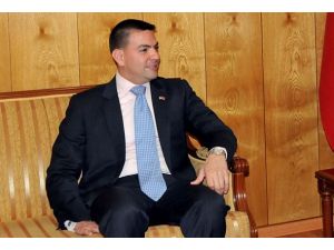 Esed'e Suriye'de yer yok