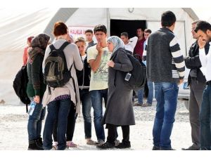 Suriyeli öğrenciler Türkiye'de okula başlıyor