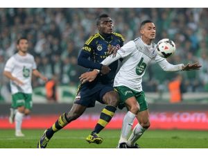 Fenerbahçe liderliğini sürdürdü