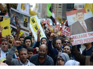 ABD'de Mursi'ye destek gösterisi