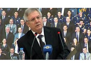 Fenerbahçe başkanı Aziz Yıldırım önde