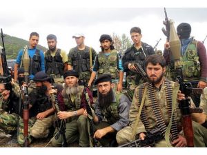 ÖSO askeri mühimmat deposu ele geçirdi