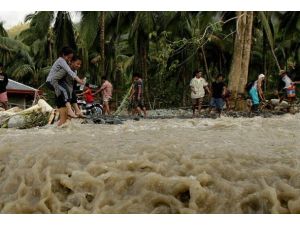 Filipinlerde tayfun alarmı