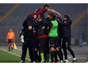 Gençler "Fırtına" dinlemedi