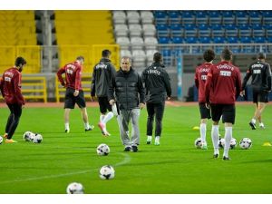 Milliler'de İrlanda mesaisi