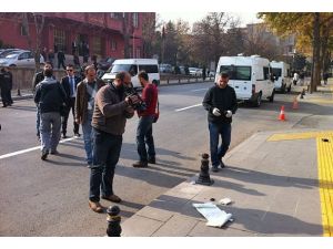 Başbakanlık yakınlarında "şüpheli" kişi