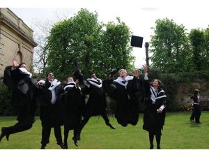 Londra dünyada en iyi ikinci öğrenci kenti