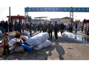 Akçakale Gümrük Kapısı açıldı